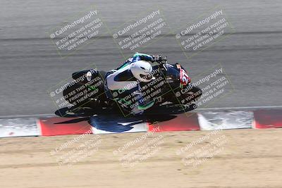 media/Jun-26-2022-CRA (Sun) [[122d0e5426]]/Race 13 (Expert 1000 Superbike)/Start Finish/